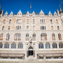 El Museo Casa Botines Gaudí en León