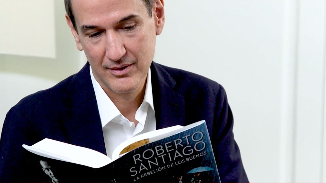 La rebelión de los buenos: Premio de Novela Fernando Lara 2023 (Autores  Españoles e Iberoamericanos) : Santiago, Roberto: : Libros