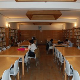 Conoce la Biblioteca del Centro Cultural Hispano Japonés