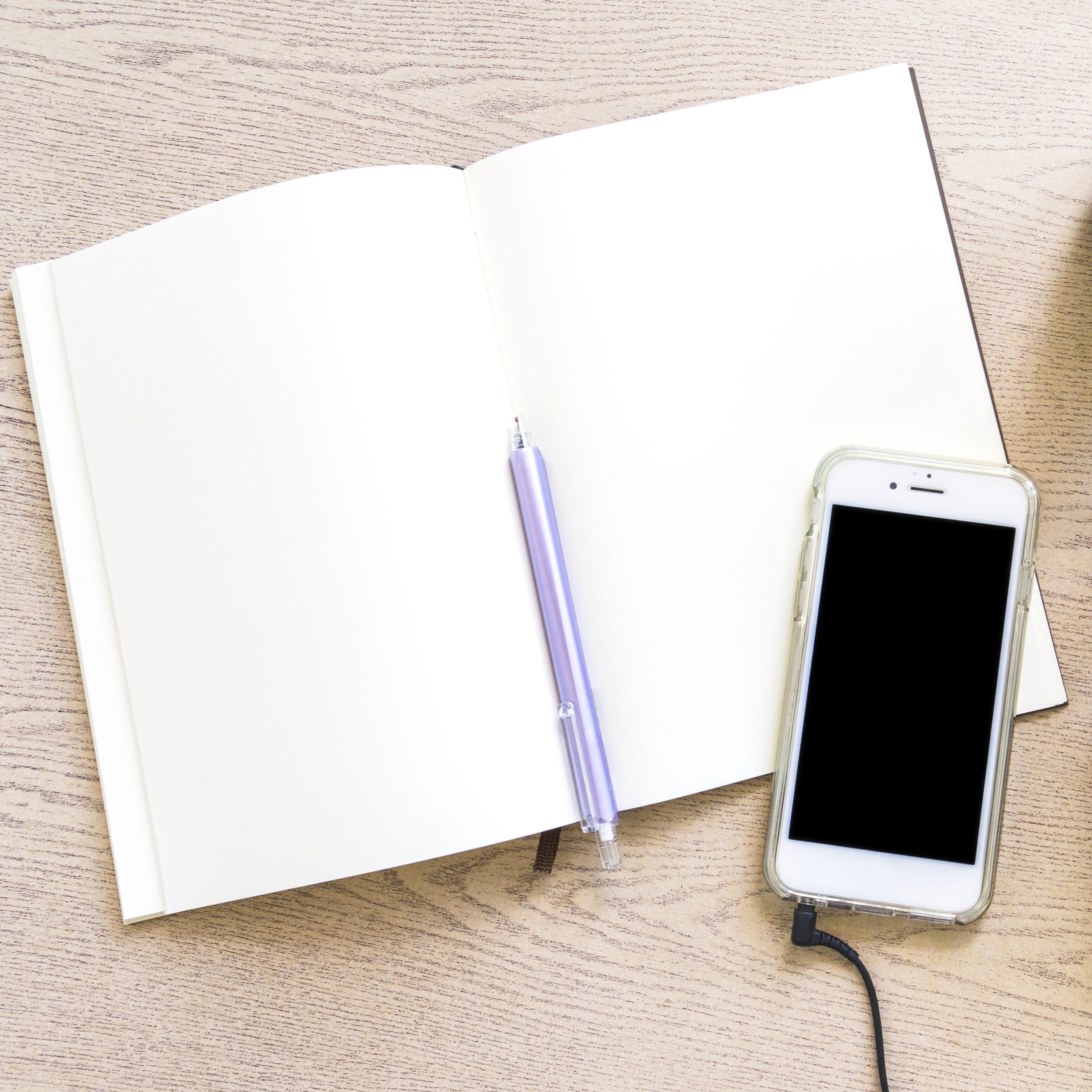 E-books, audiolibros o papel… ¿con cuál te quedas tú?